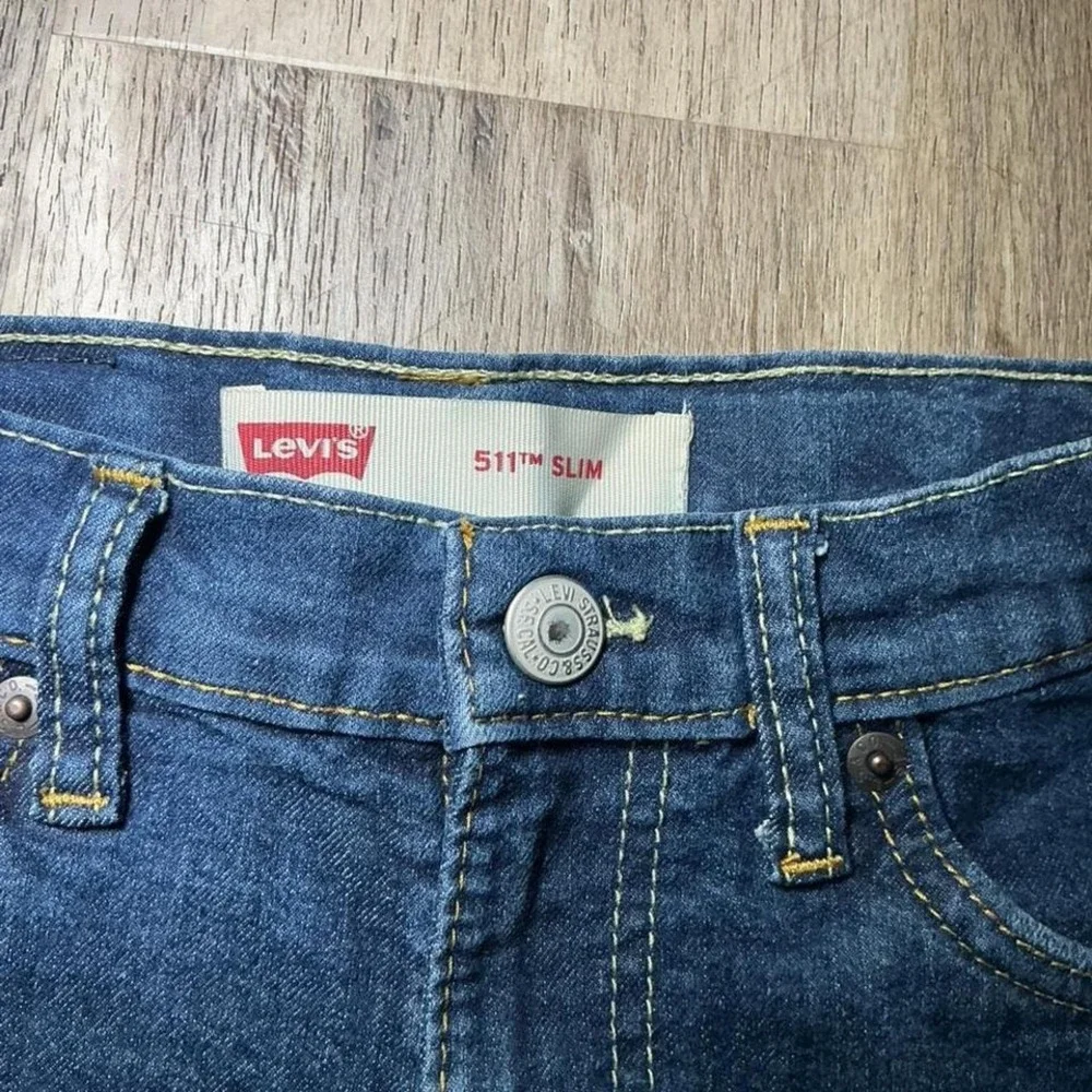 Levi's Dark Wash Denim Jean Shorts Jorts Size 28 Casual‎ Summer Streetwear